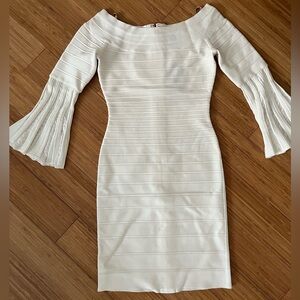 White Herve Leger Size 2 White Cocktail Dress